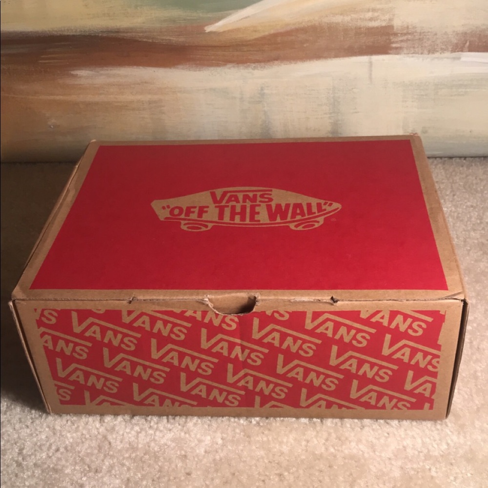 Sk8-Hi vans black and white